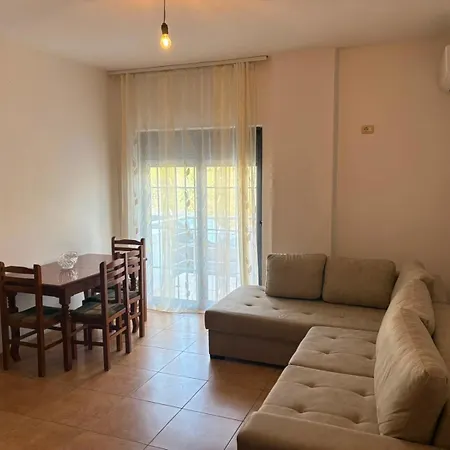Siar Appartement Golem (Tirana)